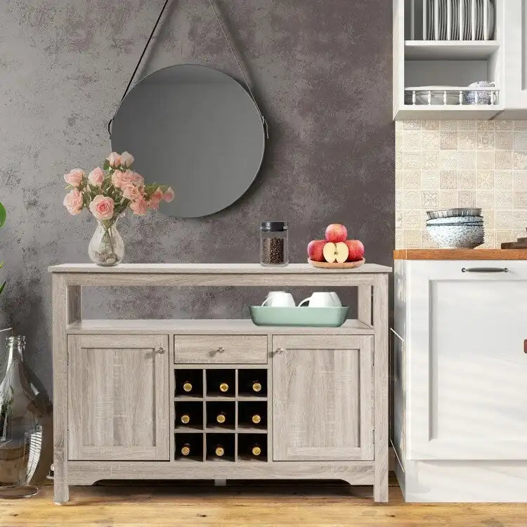 Vinoteca gris con cajones y estantes de almacenamiento