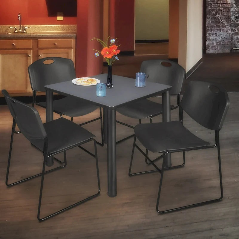 Juego de mesa cuadrada de 76 cm para sala de descanso con 4 sillas apilables